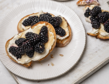 Blackberry Ricotta Cheese Toast