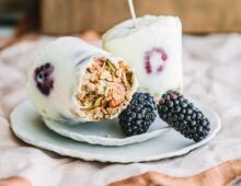 Fresh berry Breakfast Pops